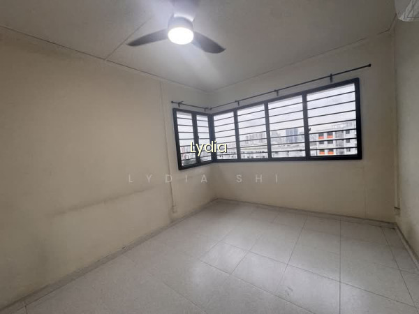 351 ANG MO KIO STREET 32 photo 6