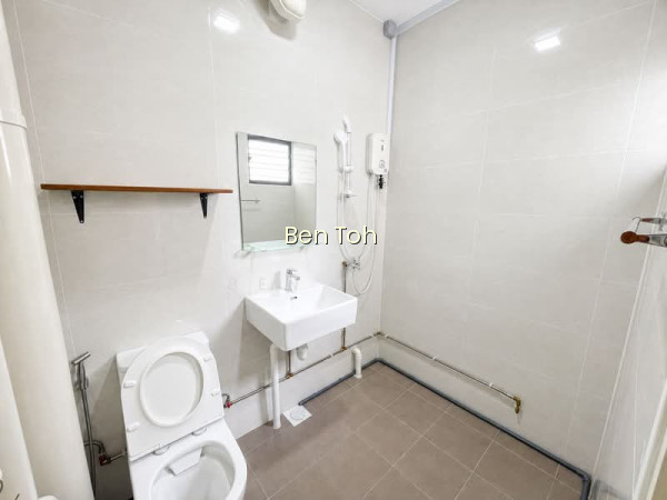 852 YISHUN STREET 81 photo 2
