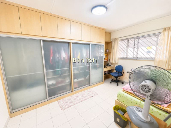 852 YISHUN STREET 81 photo 3