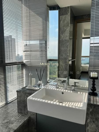 SKYLINE RESIDENCES photo 5