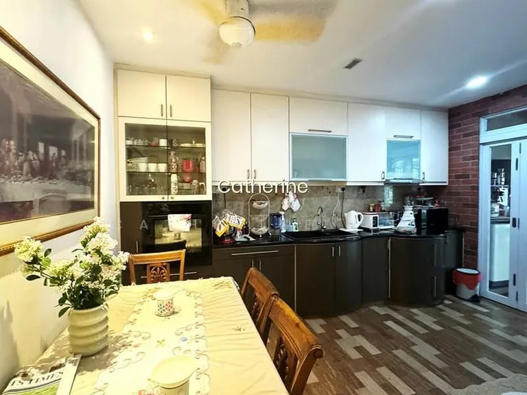 Eminence Landed Charming Colonial Semi-D @ Thomson Hills Estate image 1 of 5