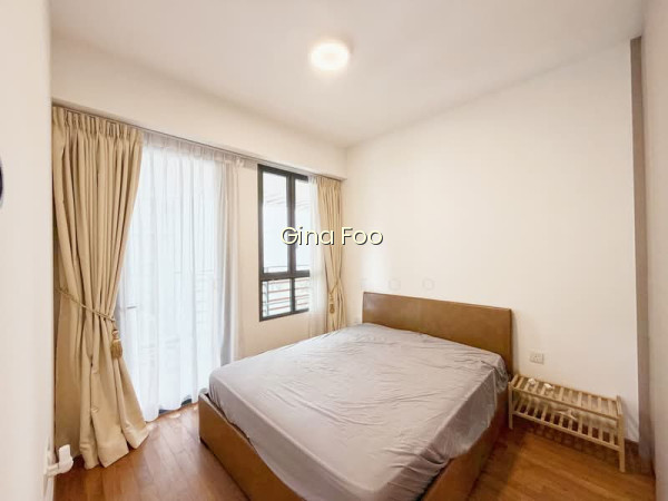 SOPHIA HILLS photo 6