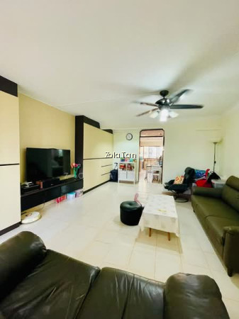 225 SERANGOON AVENUE 4