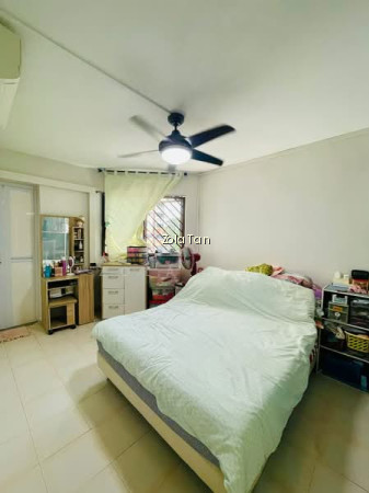 225 SERANGOON AVENUE 4 photo 3