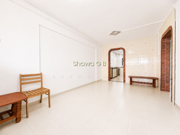 210 SERANGOON CENTRAL