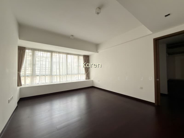 RESIDENCES @ EMERALD HILL photo 5