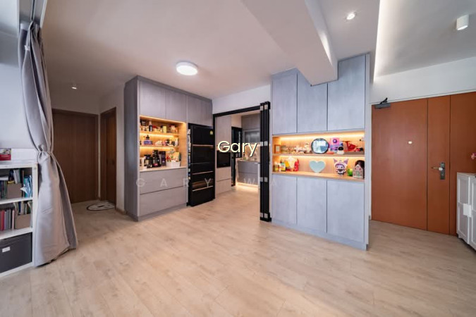 112B ALKAFF CRESCENT photo 2