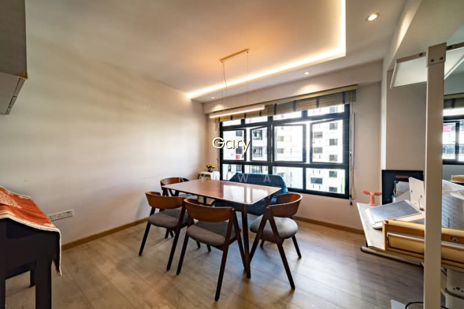 112B ALKAFF CRESCENT photo 3