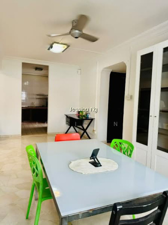 368 CORPORATION DRIVE photo 3