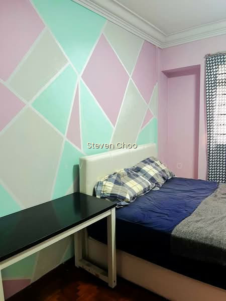 137 RIVERVALE STREET image 1 of 6