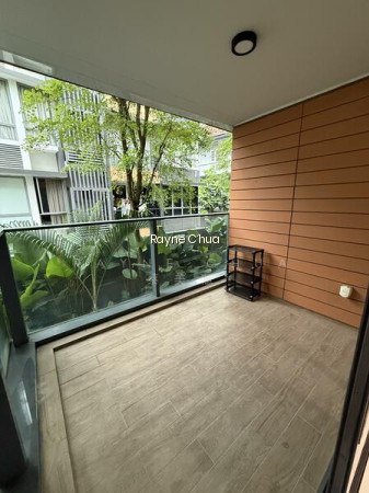 SOPHIA HILLS 5