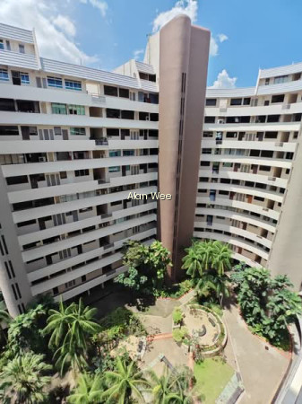 LAKEPOINT CONDO