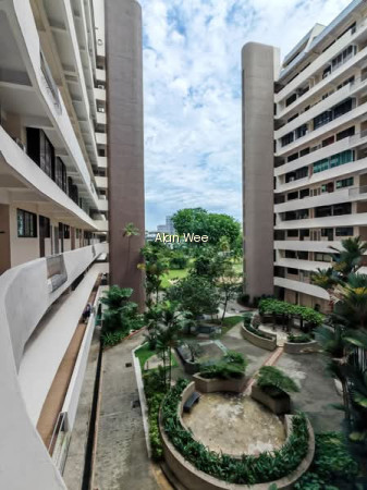 LAKEPOINT CONDO photo 3