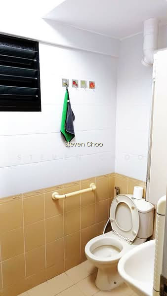 282 TAMPINES STREET 22 image 1 of 7
