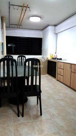 304 Clementi Avenue 4 image 1 of 10