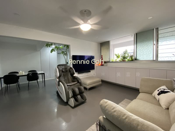NEXT TO PASIR RIS TOWN PARK AND MRT FOR RENT image 1 of 10