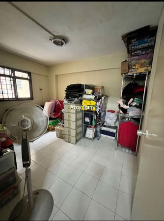 805 KING GEORGE'S AVENUE photo 3
