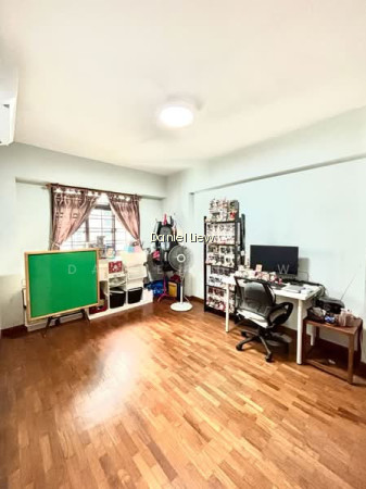 986A Jurong West Street 93 image 1 of 10