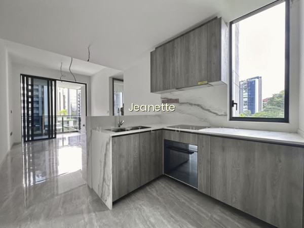 LEEDON GREEN photo 2