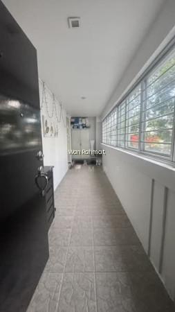 111 GANGSA ROAD