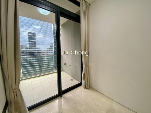 ROBINSON SUITES