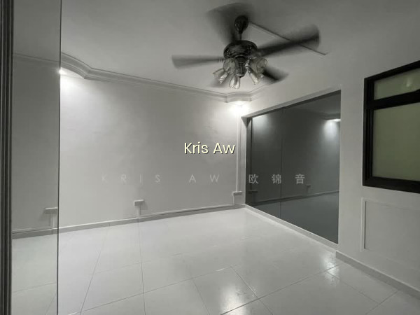 582 WOODLANDS DRIVE 16 photo 3
