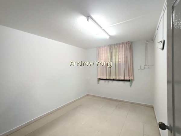 57 LORONG 5 TOA PAYOH