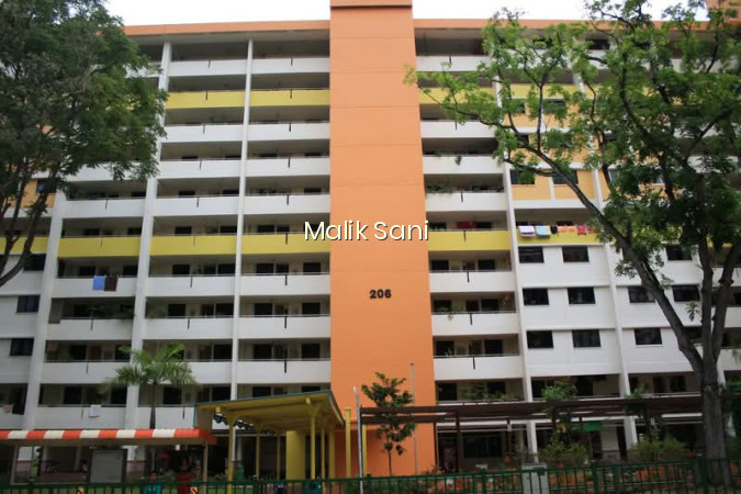 206 MARSILING DRIVE photo 2