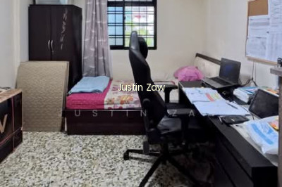 621 ANG MO KIO AVENUE 9 photo 2