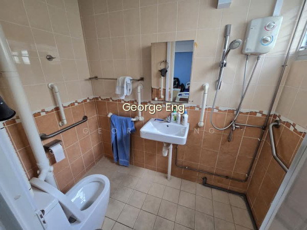 648 ANG MO KIO AVENUE 5 photo 2