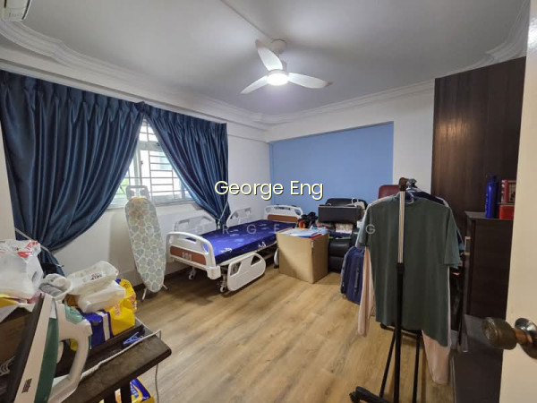 648 ANG MO KIO AVENUE 5 photo 3