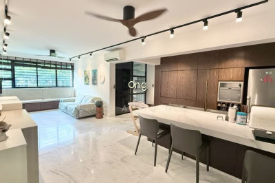 11 CANTONMENT CLOSE photo 4
