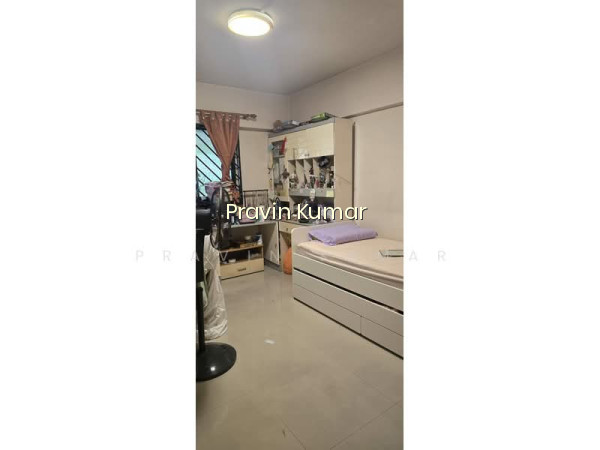 23 MARSILING DRIVE photo 2