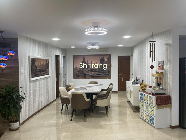 Lakepoint Condo image 1 of 10