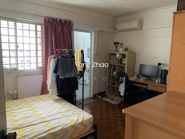 372 CLEMENTI AVENUE 4 photo 3