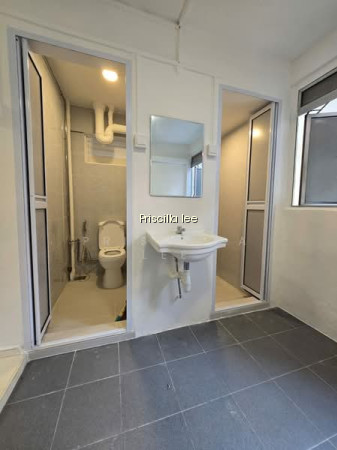 2 JALAN BUKIT MERAH photo 2