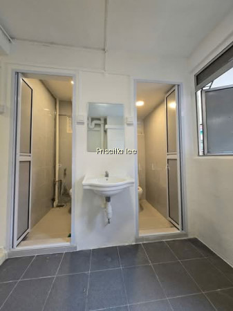 2 JALAN BUKIT MERAH photo 3