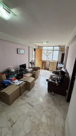 631 HOUGANG AVENUE 8