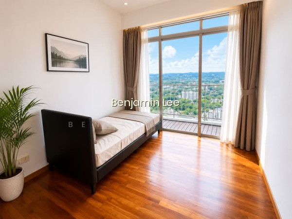 THE METROPOLITAN CONDOMINIUM photo 2