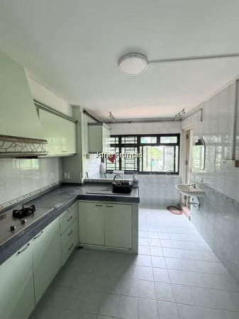 202 MARSILING DRIVE photo 5