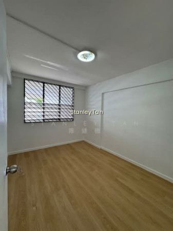 154 SERANGOON NORTH AVENUE 1