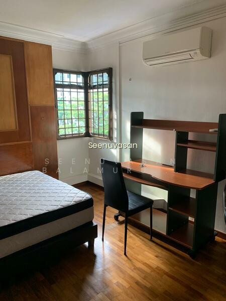 190A RIVERVALE DRIVE image 1 of 7