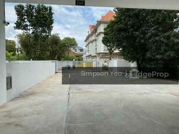 RESIDENCES @ JANSEN photo 4
