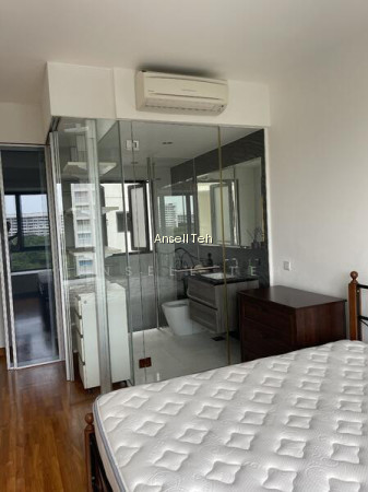 WATERFRONT ISLE photo 4