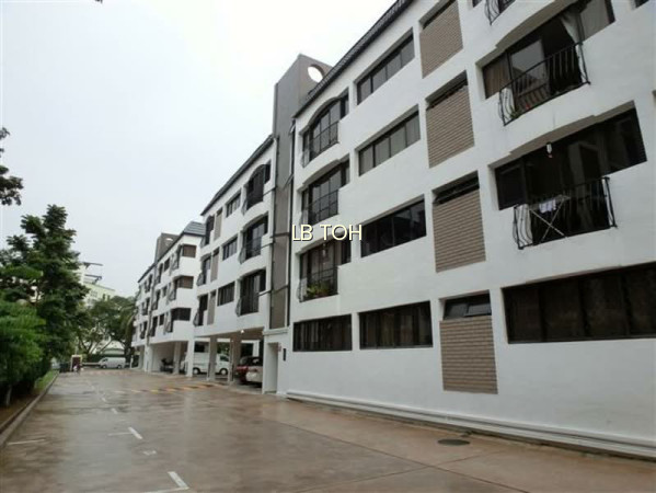 KENG LEE COURT photo 6