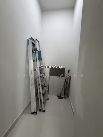MIDTOWN RESIDENCES photo 3