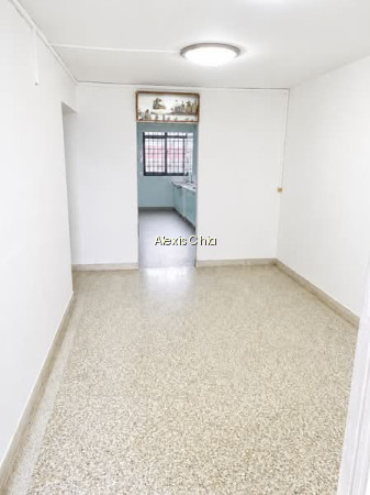 53 LORONG 5 TOA PAYOH photo 6
