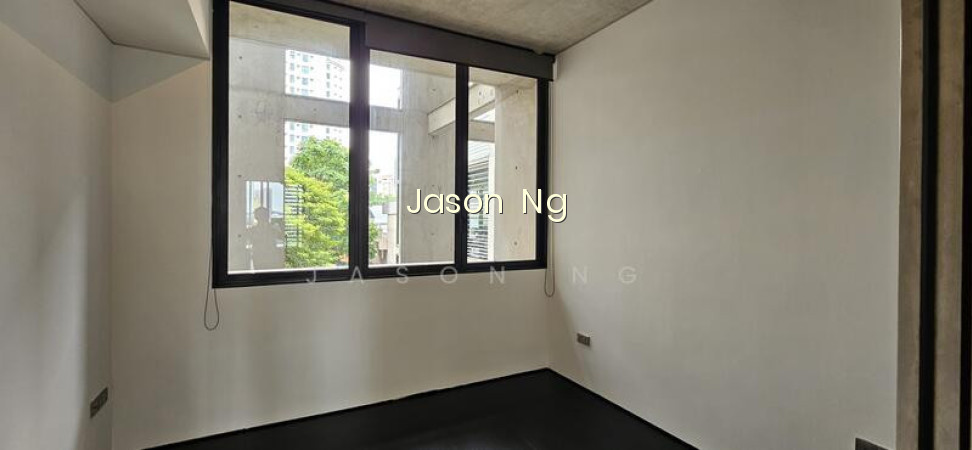 MARTIN NO 38 photo 3