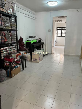 805 KING GEORGE'S AVENUE photo 3