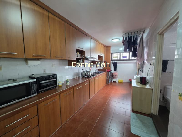 295A COMPASSVALE CRESCENT photo 2